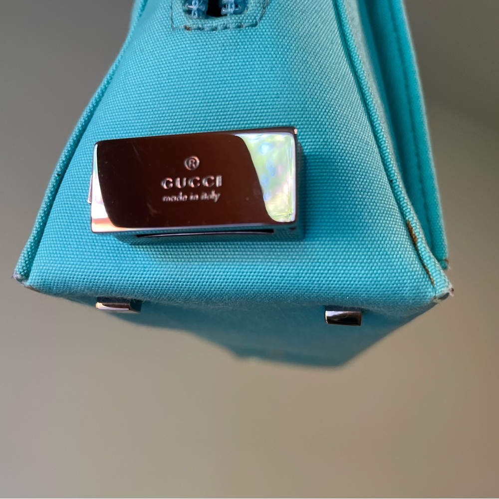 Gucci Turquoise Blue Fabric Handbag with Leather Straps and Gunmetal Hardware - Picture 4 of 16